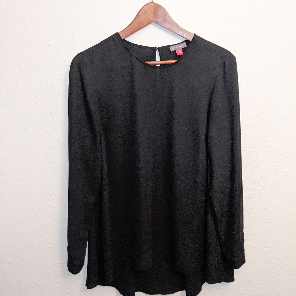 🌿 Vince camuto blouse size small lightweight